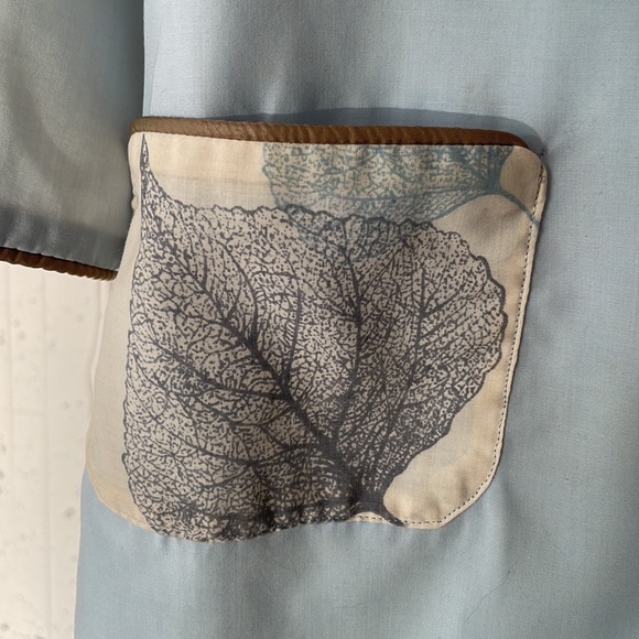 3/$30 Super soft cotton robe with leaf detailing - Picture 2 of 6